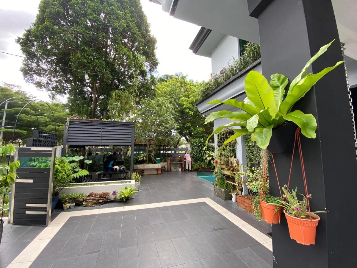 Oneriimba Private Pool & Garden Residence Johor Bahru Dış mekan fotoğraf