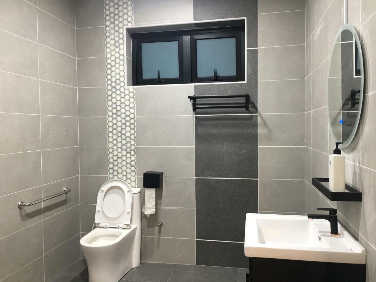 Oneriimba Private Pool & Garden Residence Johor Bahru Dış mekan fotoğraf